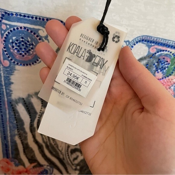 NWT Zebra Graphic Short Sleeve T Shirt Sz S Bedazzled Sequin Colorful Kidcore - Picture 9 of 9